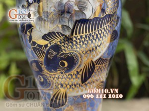 Mai bình men lam vẽ Chép Sen 44cm, vẽ vàng