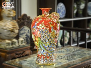 Mai bình men màu đắp nổi Công Đào Phú Quý vẽ vàng 24k nền đỏ, cao 52cm