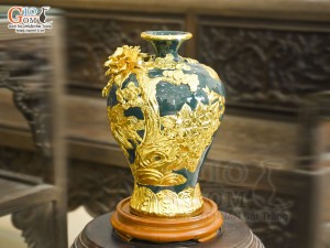 Mai bình men màu đắp nổi Mã Đáo Thành Công dát vàng 24k nền xanh, cao 45cm