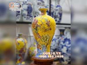 Mai bình men màu vẽ Công Đào, cao 50cm