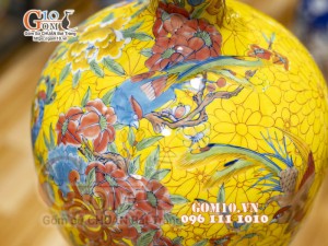 Mai bình men màu vẽ Công Đào, cao 50cm
