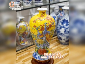 Mai bình men màu vẽ Công Đào Phú Quý, cao 50cm