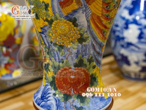 Mai bình men màu vẽ Công Đào Phú Quý, cao 50cm