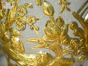 Mai bình men rạn, đắp nổi dát vàng Thuận buồm xuôi gió, cao 50cm