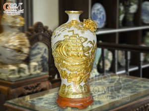 Mai bình men rạn, đắp nổi dát vàng Thuận buồm xuôi gió, cao 50cm