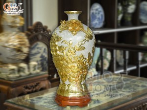 Mai bình men rạn, đắp nổi dát vàng Thuận buồm xuôi gió, cao 50cm