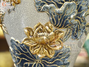 Mai bình men rạn đắp nổi Thuận Buồm Xuôi Gió vẽ vàng 24k, cao 40cm