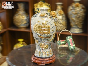 Mai bình men rạn đắp nổi Thuận Buồm Xuôi Gió vẽ vàng 24k, cao 58cm