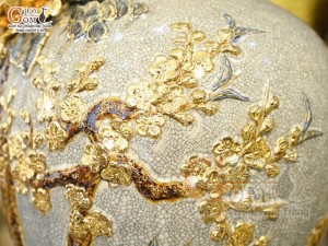 Mai bình men rạn đắp nổi Thuận Buồm Xuôi Gió vẽ vàng 24k, cao 58cm