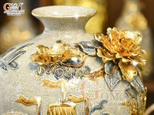 Mai bình men rạn đắp nổi Thuận Buồm Xuôi Gió vẽ vàng 24k, cao 58cm