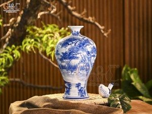 Mai bình men trắng vẽ làng quê, cao 36cm