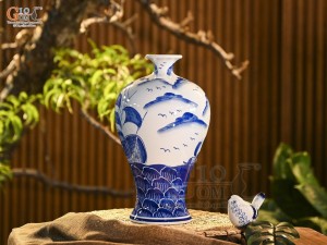 Mai bình men trắng vẽ Thuận Buồm Xuôi Gió, cao 36cm