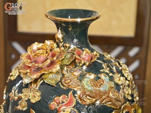 Mai bình men vân mây đắp nổi Công Đào Phú Quý vẽ vàng 24k, cao 56cm