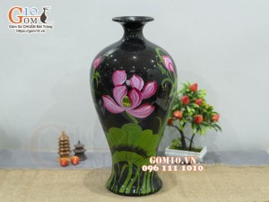 Mai bình sơn mài đen vẽ hoa Sen, cao 43cm
