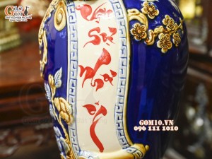 Mai bình tài lộc Vạn Sự Như Ý đắp nổi, nền xanh coban, cao 42cm