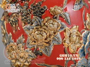 Mai bình Thuận Buồm Xuôi Gió đắp nổi vẽ vàng 24k, nền đỏ - cao 55cm