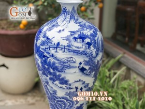 Mai bình vẽ tay men lam dáng đùi dế cảnh sơn thủy 51cm