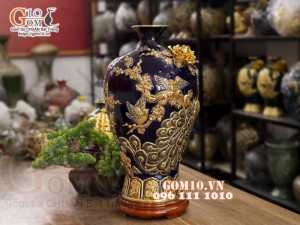 Mai bình vẽ vàng, nền xanh than đắp nổi Chim hoa, cao 52cm
