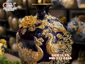 Mai bình vẽ vàng, nền xanh than đắp nổi Chim hoa, cao 52cm