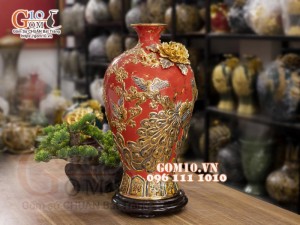 Mai bình vẽ vàng, nền đỏ đắp nổi Chim hoa, cao 52cm