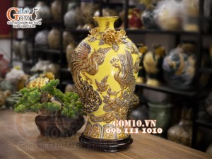 Mai bình vẽ vàng, nền vàng đắp nổi Chim hoa, cao 52cm 