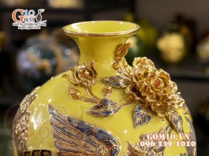 Mai bình vẽ vàng, nền vàng đắp nổi Chim hoa, cao 52cm 