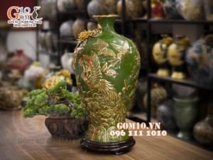 Mai bình vẽ vàng, nền xanh lục đắp nổi Chim hoa, cao 52cm