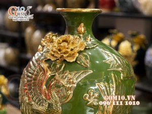 Mai bình vẽ vàng, nền xanh lục đắp nổi Chim hoa, cao 52cm