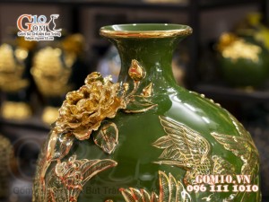 Mai bình vẽ vàng, nền xanh lục đắp nổi Chim hoa, cao 52cm