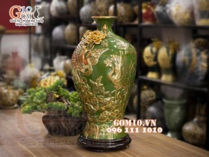 Mai bình vẽ vàng, nền xanh lục đắp nổi Chim hoa, cao 52cm