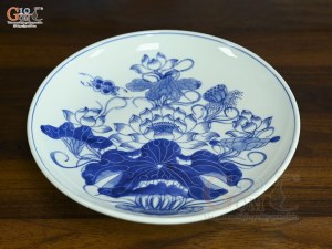 Mâm bồng men lam vẽ Sen Đại Cát, đường kính 15cm