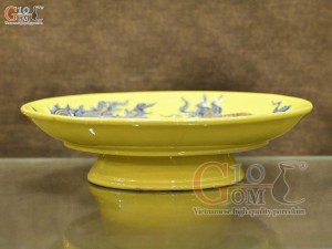 Mâm bồng men màu đắp nổi Rồng Phượng Như Ý nền vàng, đường kính 28cm