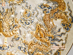 Mâm bồng men rạn đắp nổi Rồng Phượng Như Ý vẽ vàng 24k, đường kính 30cm