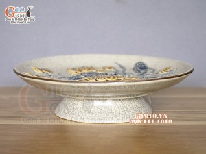 Mâm bồng men rạn đắp nổi Sen Tài Lộc, đường kính 30cm