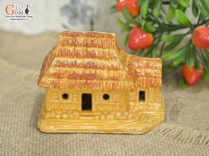 Mô hình nhà rơm gốm dài 11.5cm