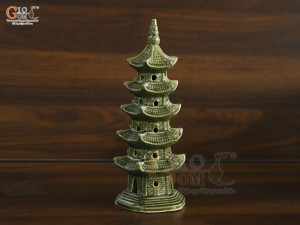 Mô hình tháp gốm men xanh, cao 21cm