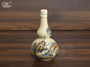 Nậm rượu 2 bầu men hoàng tộc đắp nổi Rồng Phúc Mãn, cao 18,5cm