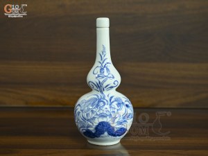 Nậm rượu 2 bầu men lam vẽ Sen Đại Cát, cao 20cm