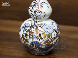 Nậm rượu 2 bầu men lam vẽ Sen Đại Cát vẽ vàng, cao 20cm