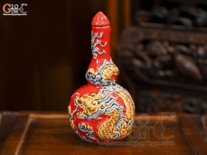 Nậm rượu 2 bầu men màu đắp nổi Rồng Như Ý nền đỏ, 0,3L