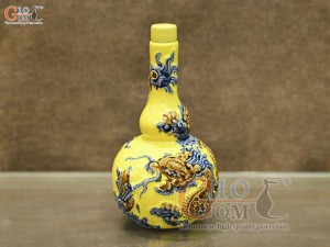 Nậm rượu 2 bầu men màu đắp nổi Rồng Như Ý nền vàng, 0,5L