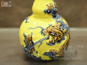 Nậm rượu 2 bầu men màu đắp nổi Rồng Như Ý nền vàng, 0,5L