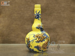 Nậm rượu 2 bầu men màu đắp nổi Rồng Như Ý nền vàng, 0,5L