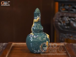 Nậm rượu 2 bầu men màu đắp nổi Rồng Như Ý nền xanh lục bảo, 0,5L