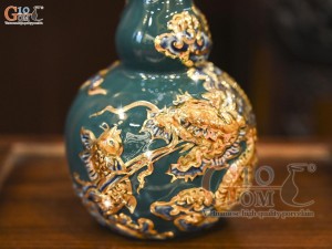 Nậm rượu 2 bầu men màu đắp nổi Rồng Như Ý nền xanh lục bảo vẽ vàng 24k, 0,5L