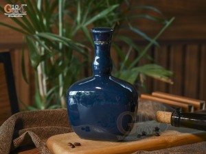 Nậm rượu dáng dẹt men màu xanh 500ml