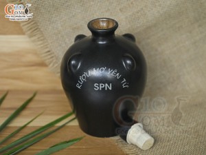 Nậm rượu gốm đen in logo, 250ml