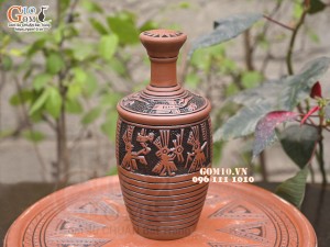 Nậm rượu gốm khắc Trống Đồng, 1 Lít