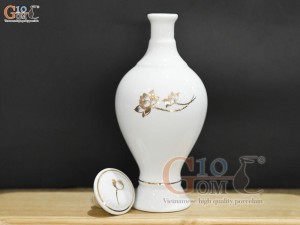 Nậm rượu thờ cúng men trắng họa tiết hoa Sen vàng kim