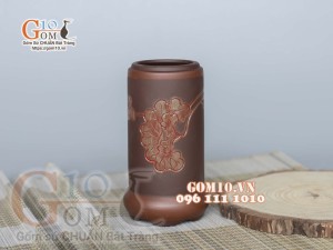 Ống đựng nước gốm nâu khắc sen đỏ